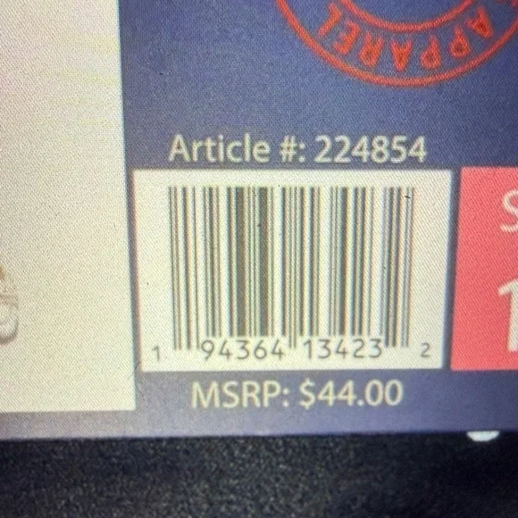 Polka Dot Capris - Picture 4 of 4